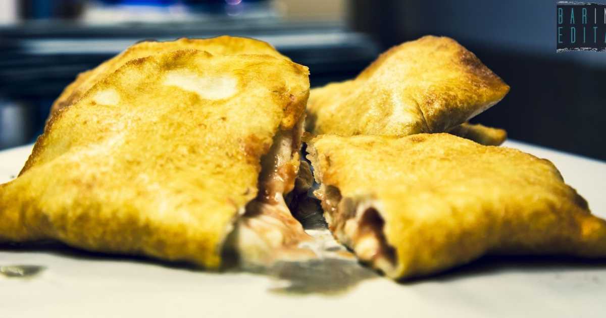 Gusti, dimensioni, ricette e locali storici: tutto cio che c'� da sapere sul panzerotto barese